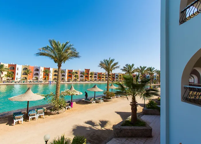 Курортный комплекс Arabia Azur 3*